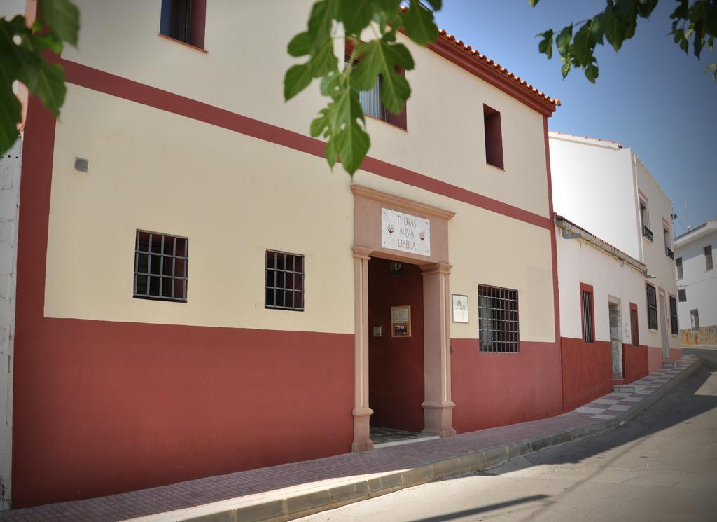 Termas Aqua Libera Guest House Aljucén Exterior foto